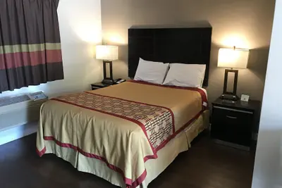 Photo 5 - Manhattan Inn & Suites - LAX