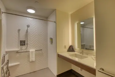 Photo 5 - Holiday Inn Appleton by IHG