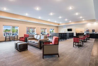 Photo 5 - Comfort Suites Marysville Columbus - Northwest