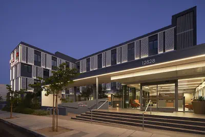 Photo 2 - Hotel Mariposa Los Angeles
