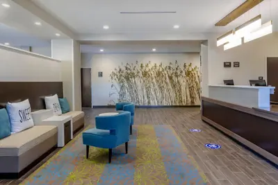 Photo 4 - MainStay Suites Great Falls Airport