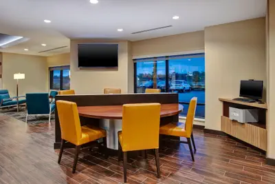 Photo 4 - TownePlace Suites by Marriott Detroit Belleville