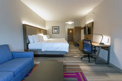 Photo 5 - Holiday Inn Express & Suites Columbus - Worthington by IHG