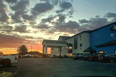 Photo 2 - Days Inn by Wyndham Copperas Cove