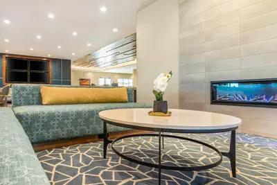 Photo 5 - Cambria Hotel Davenport Quad Cities