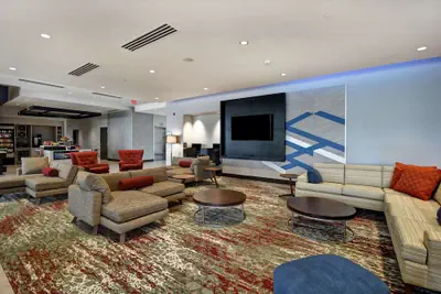 Photo 2 - Hilton Garden Inn Lansing West