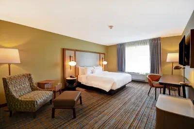 Photo 5 - Fairfield Inn & Suites by Marriott Milwaukee North