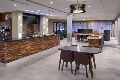 Photo 4 - Courtyard by Marriott Jackson