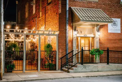 Photo 2 - The Mason Boutique Hotel