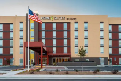 Photo 2 - Home2 Suites by Hilton Bakersfield