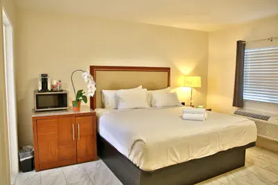 Photo 5 - Travelodge by Wyndham Crescent City