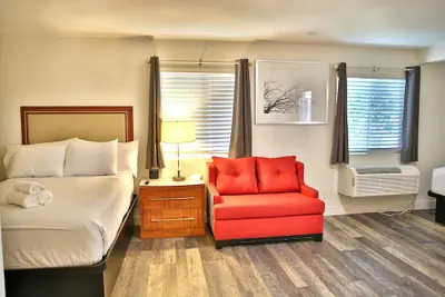 Photo 3 - Travelodge by Wyndham Crescent City