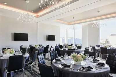 Photo 3 - AC Hotel by Marriott Los Angeles South Bay