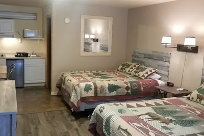 Photo 3 - Idaho Lodge and RV Park