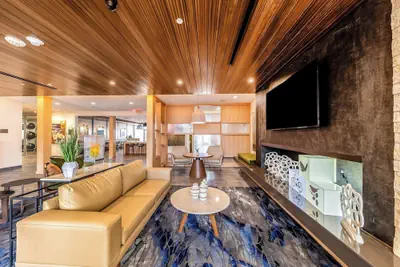 Photo 3 - Fairfield Inn & Suites by Marriott Gainesville I-35
