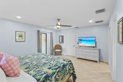 Photo 5 - Milano Vacation Rental: Newly Renovated 3-BR Home with Private Pool, Hot Tub, and Pet-Friendly Front Yard. Minutes from Vanderbilt Beach