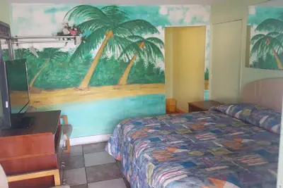 Photo 3 - Guest Host Motel