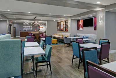 Photo 3 - Hampton Inn Weslaco