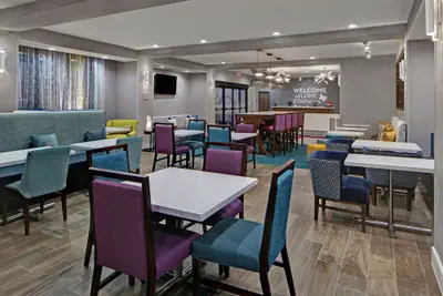 Photo 5 - Hampton Inn Weslaco
