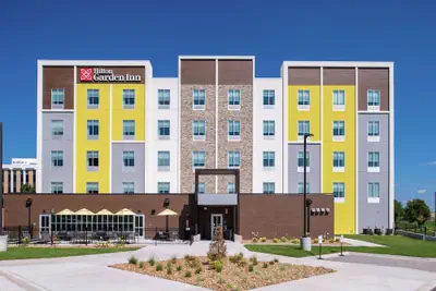 Photo 2 - Hilton Garden Inn Kansas City Airport