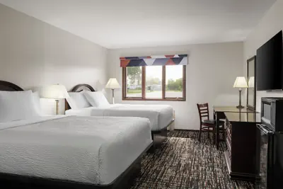 Photo 5 - Avalon Hotel & Conference Center