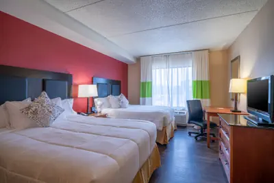Photo 3 - City Express by Marriott Washington, DC Northeast