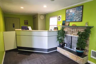 Photo 5 - Economy Inn Cadillac MI by Hotel O
