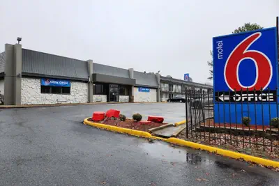 Photo 2 - Motel 6 North Little Rock, AR