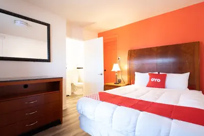 Photo 2 - Hotel O Atlanta Airport Jonesboro/Morrow I-75