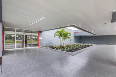 Photo 4 - OYO Hotel Orlando Airport