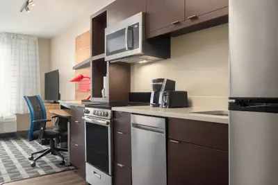 Photo 2 - TownePlace Suites by Marriott Janesville