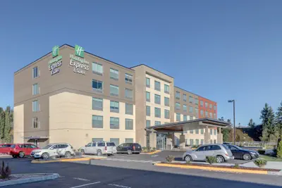 Photo 2 - Holiday Inn Express & Suites Auburn Downtown by IHG