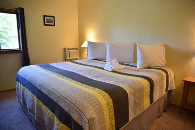 Photo 5 - Robbins Motel