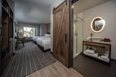 Photo 5 - Hotel Windrow Downtown Ellensburg