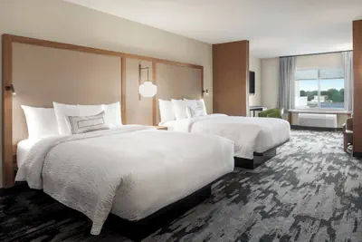 Photo 5 - Fairfield Inn & Suites by Marriott Milwaukee West