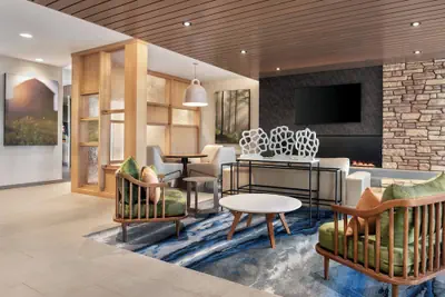 Photo 2 - Fairfield Inn & Suites by Marriott Milwaukee West