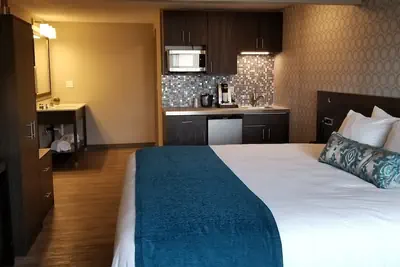 Photo 5 - The Hotel Y, a Dazzler Select by Wyndham
