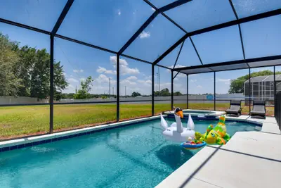 Photo 2 - 6BR Windsor Palms Home by FS FL VH-8036