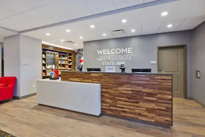 Photo 4 - Hampton Inn Cape Cod Canal