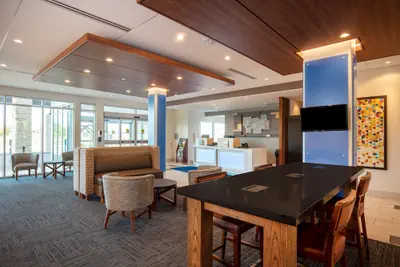 Photo 3 - Holiday Inn Express & Suites Beloit by IHG