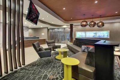 Photo 2 - SpringHill Suites by Marriott Gulfport I-10