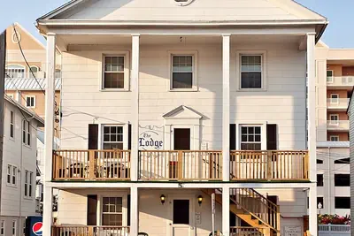 Photo 4 - Lankford Hotel and Lodge