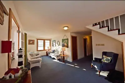 Photo 3 - Lankford Hotel and Lodge