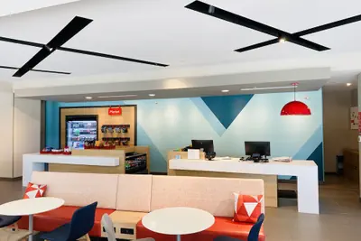 Photo 4 - avid hotels Beaumont by IHG