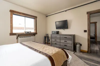 Photo 5 - The Adventure Inn Yellowstone