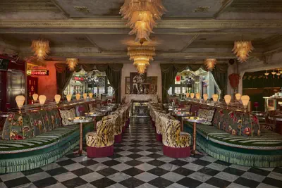 Photo 2 - Lafayette Hotel & Club