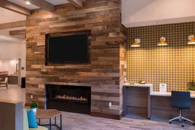 Photo 3 - Hampton Inn Riverside Downtown
