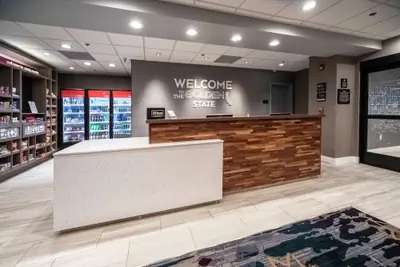Photo 3 - Hampton Inn & Suites Santa Maria