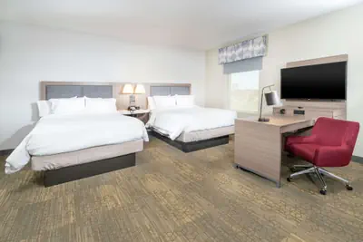 Photo 4 - Hampton Inn & Suites Santa Maria