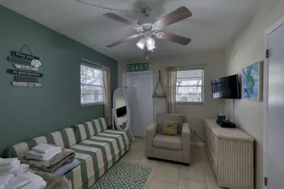 Photo 5 - BeachTrail Lodging